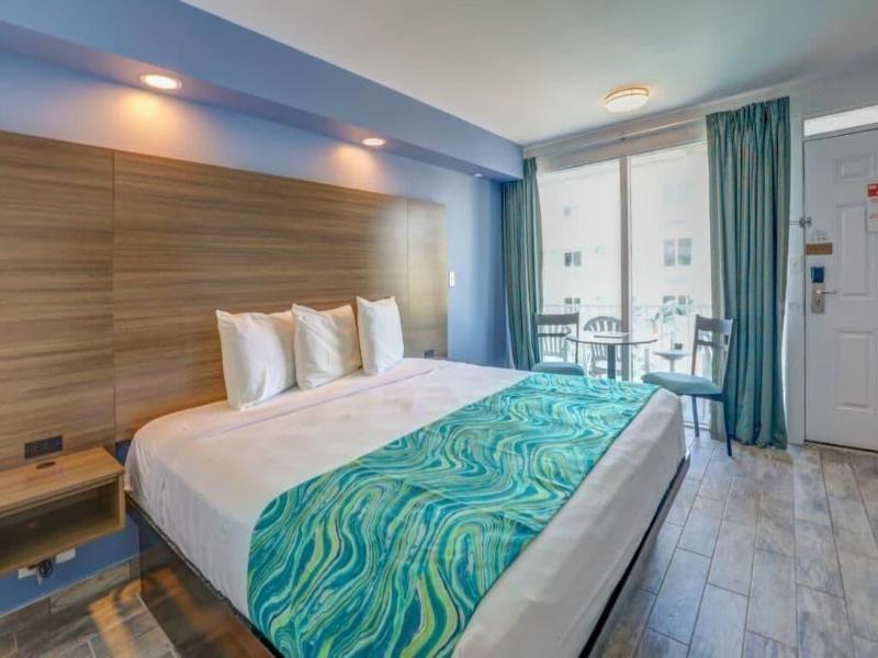 Le Voyageur Motel image