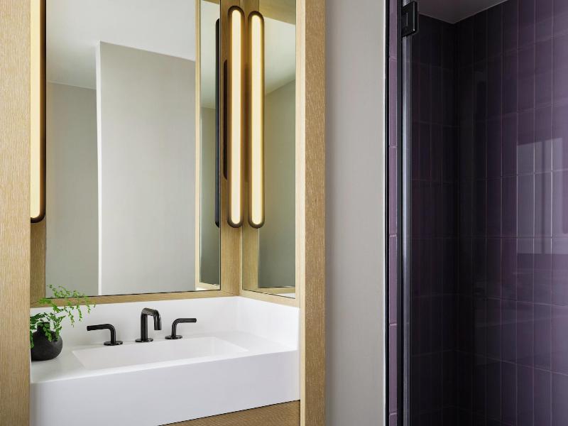 Kimpton Era Midtown New York By Ihg image