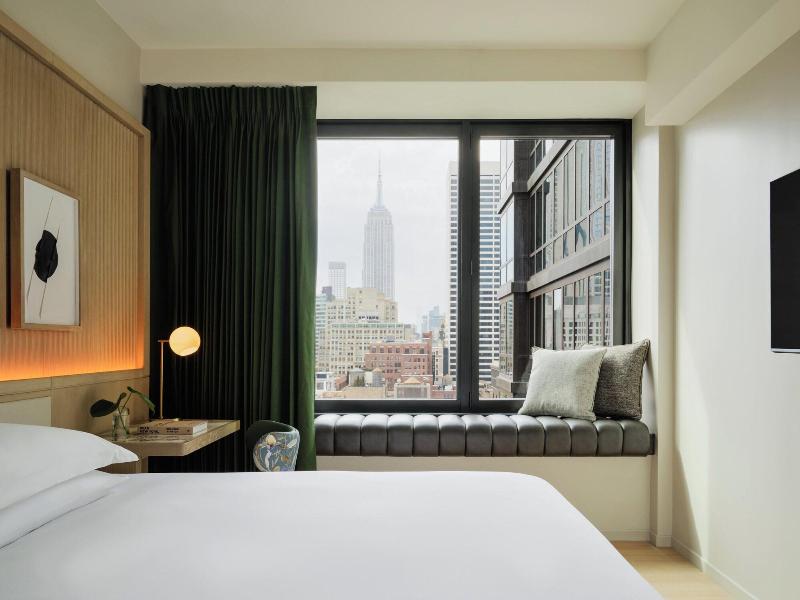 Kimpton Era Midtown New York By Ihg image