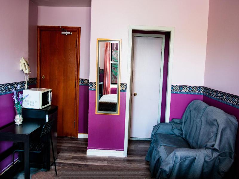 Casa Bella Hotel image
