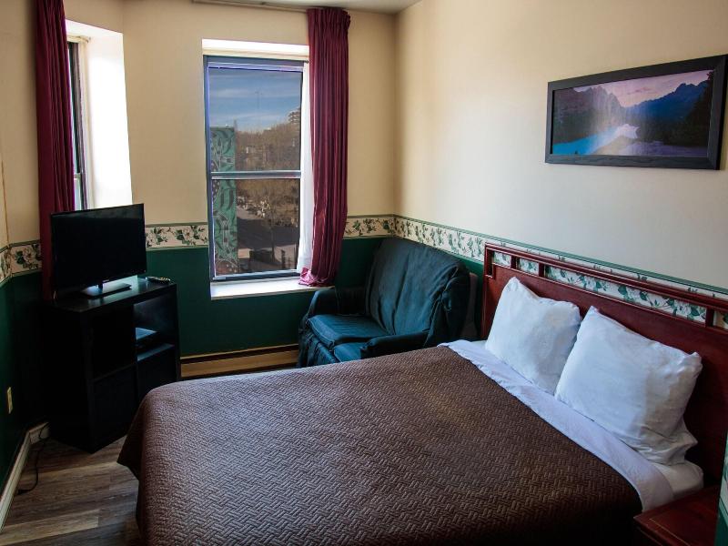 Casa Bella Hotel image