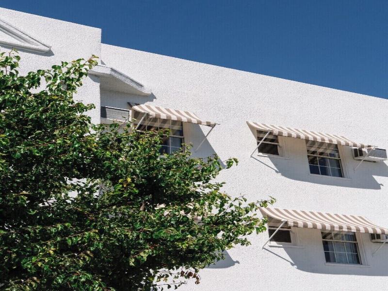 The Hotel Lili 5
