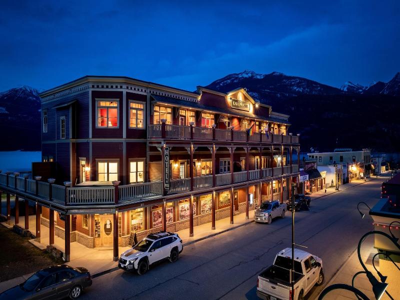Kaslo Hotel