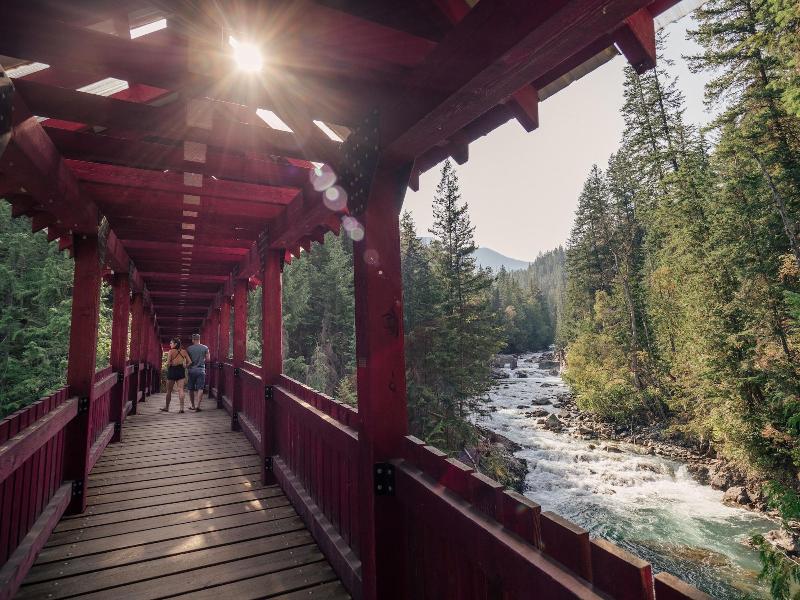 Kaslo Hotel