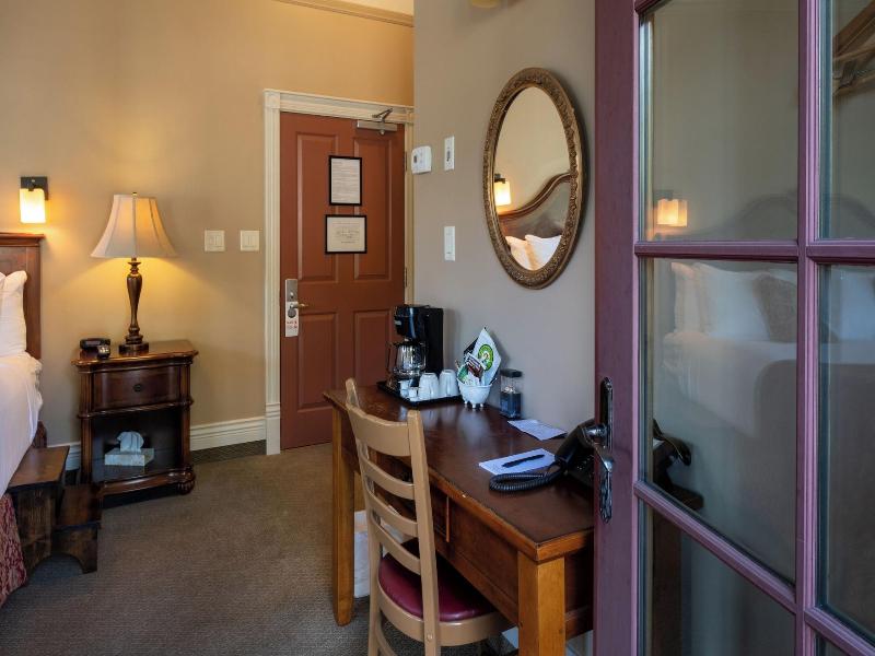 Kaslo Hotel — photo 4