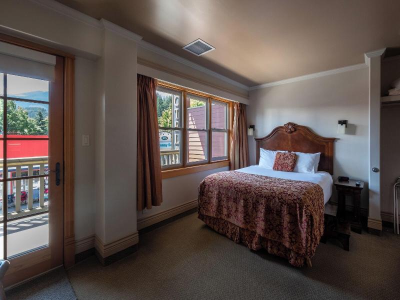 Kaslo Hotel — photo 11