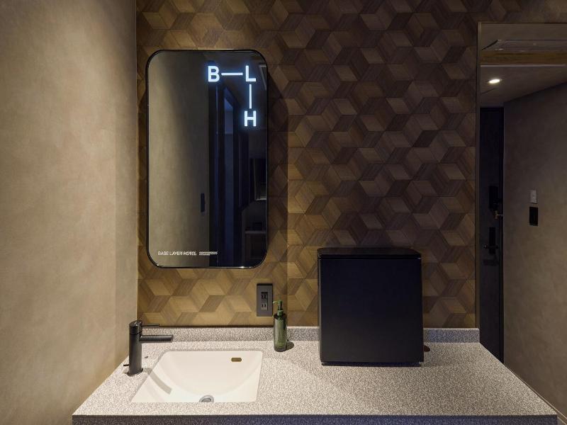 Base Layer Hotel Nagoya Nishiki image
