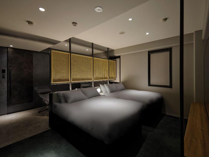 Base Layer Hotel Nagoya Nishiki image
