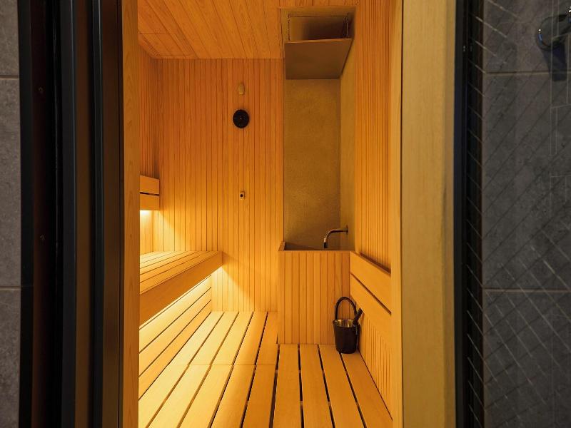 Base Layer Hotel Nagoya Nishiki image