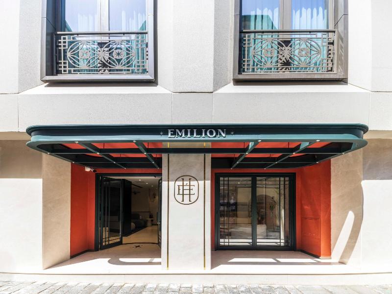 Emilion Hotel image
