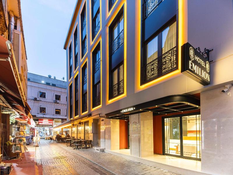 Emilion Hotel image