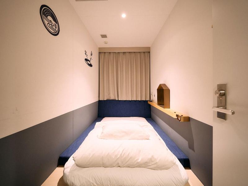 Hotel Plus Hostel Tokyo Kawasaki image