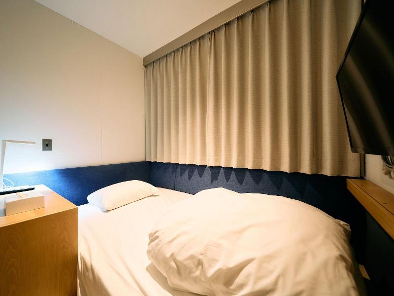 Hotel Plus Hostel Tokyo Kawasaki image