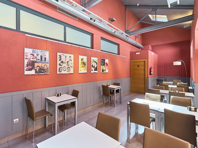 The Book Factory Hostel By Gaiarooms image