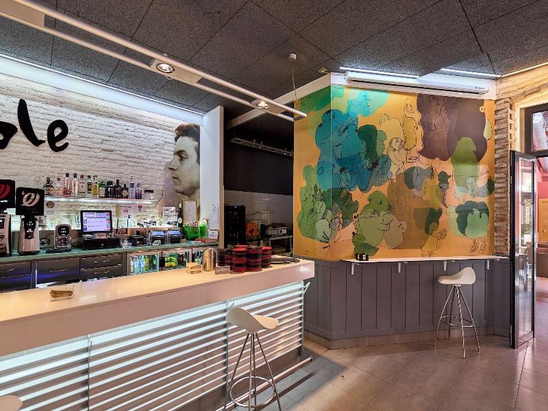 The Book Factory Hostel By Gaiarooms image