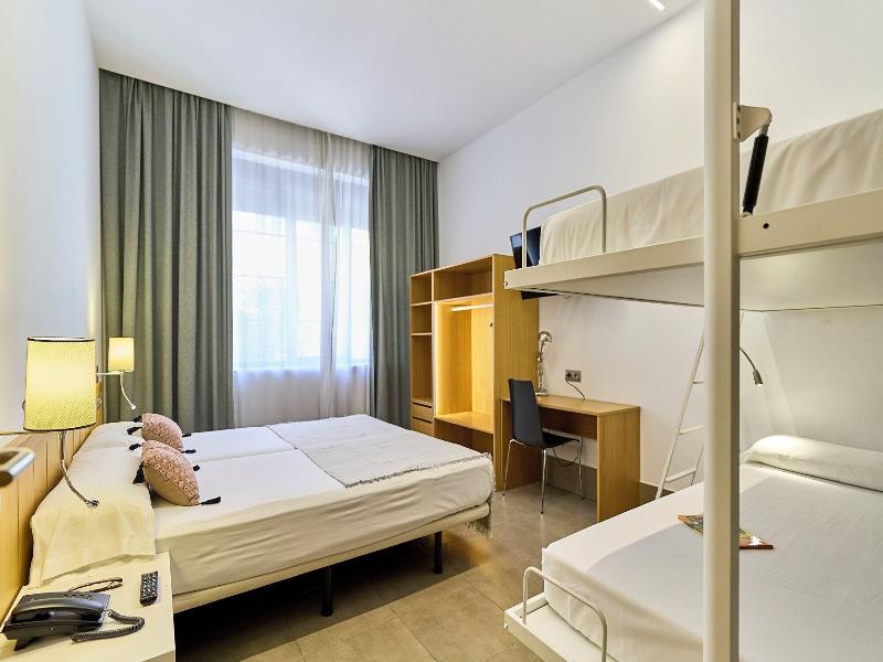 The Book Factory Hostel By Gaiarooms image