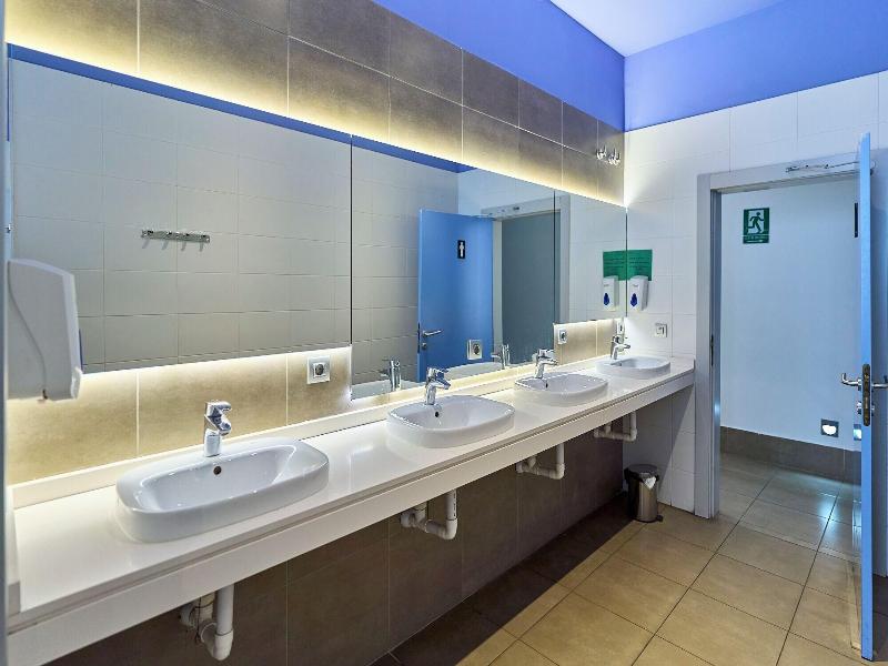 The Book Factory Hostel By Gaiarooms image