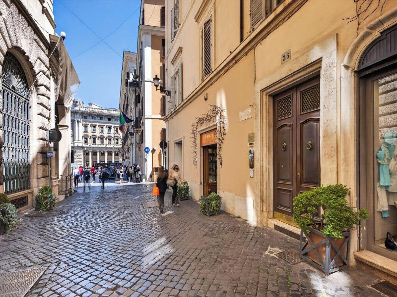 The Couper Bocca Di Leone image