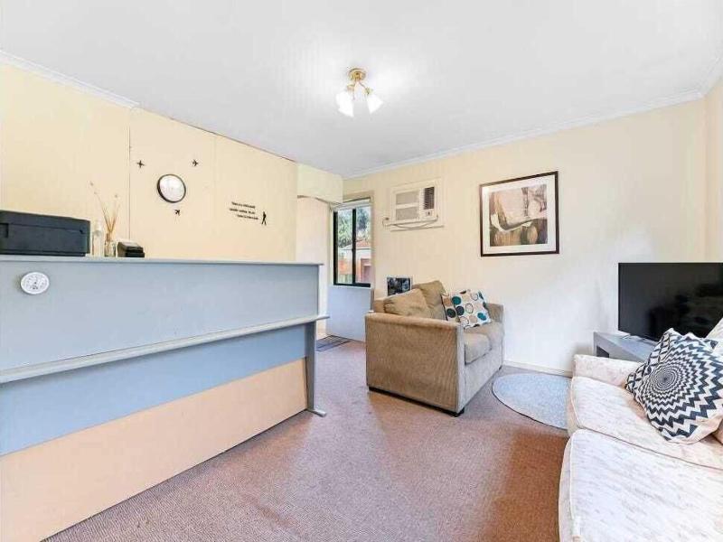 Mt Waverley Townhouses image