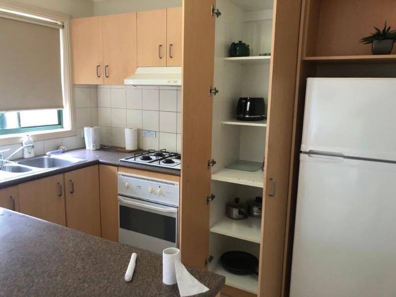 Mt Waverley Townhouses image
