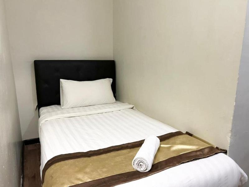 Gill Garden Boutique Hotel image