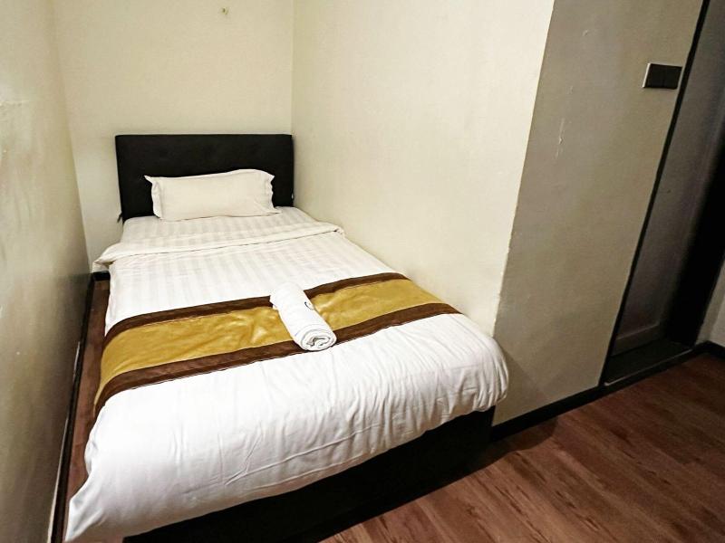 Gill Garden Boutique Hotel image