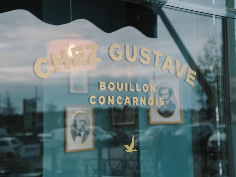 Hotel Les Grands Voyageurs image