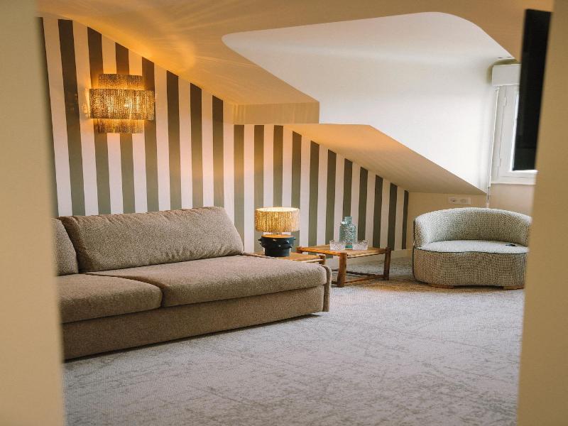 Hotel Les Grands Voyageurs image