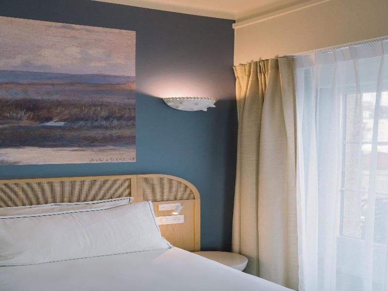 Hotel Les Grands Voyageurs image