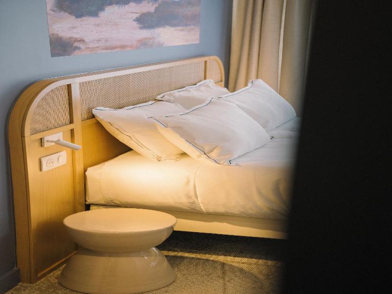 Hotel Les Grands Voyageurs image