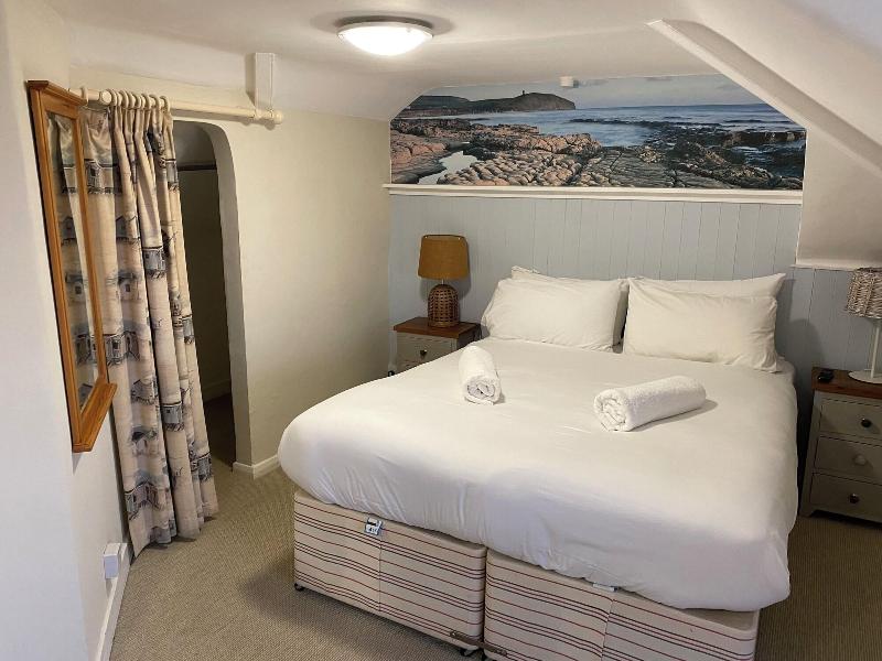 Durdle Door Hotel image