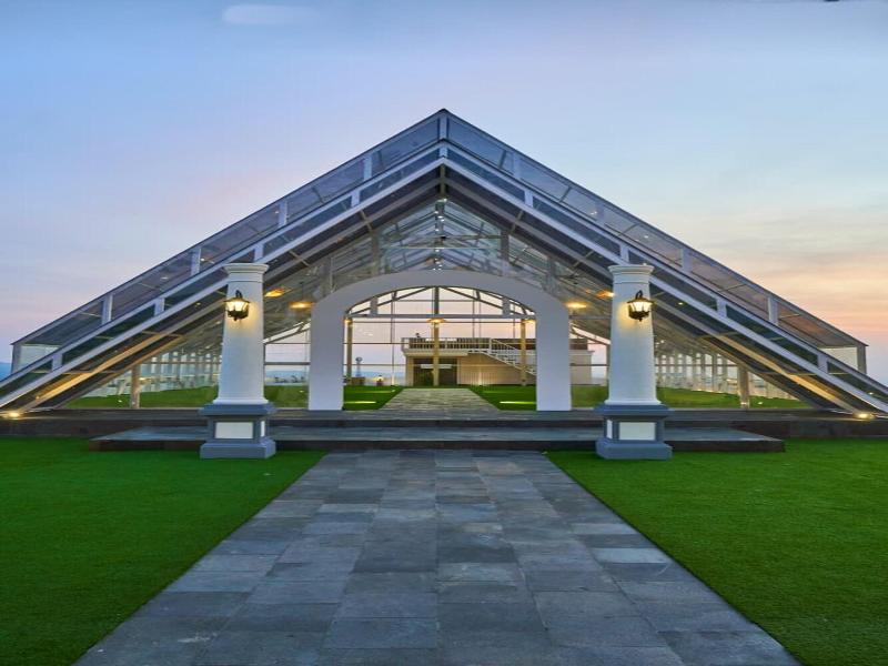 Horison Resort Tulip Puncak image