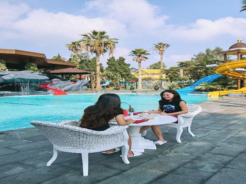 Horison Resort Tulip Puncak image