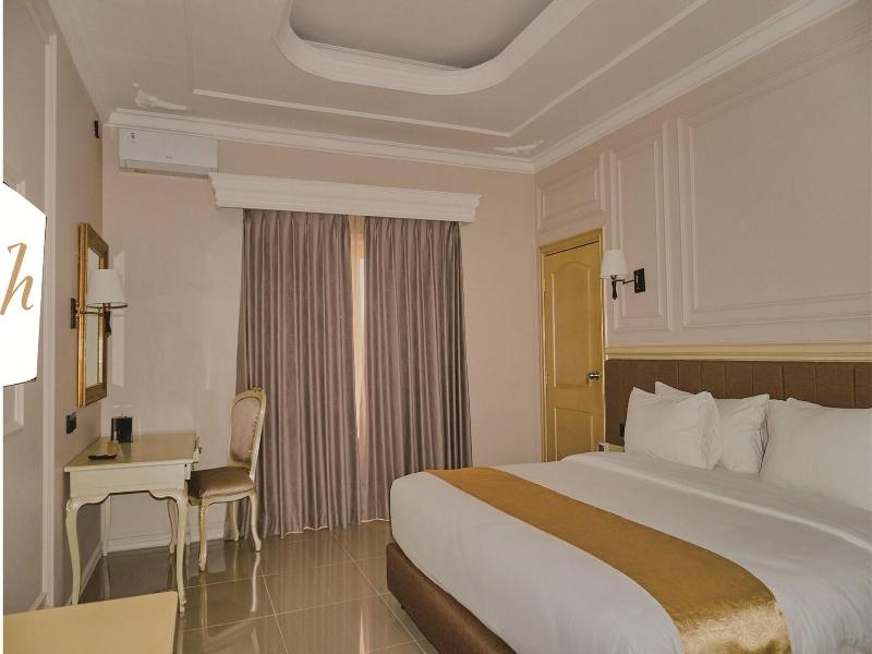 Horison Resort Tulip Puncak image