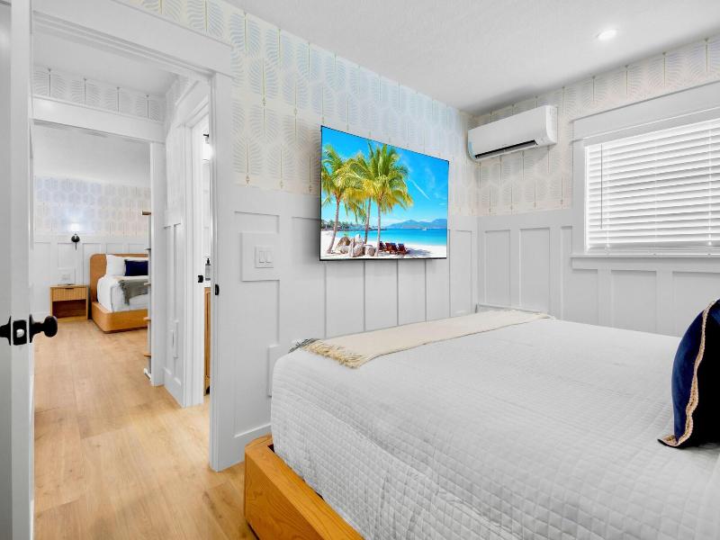 Azul Resort Siesta Key image