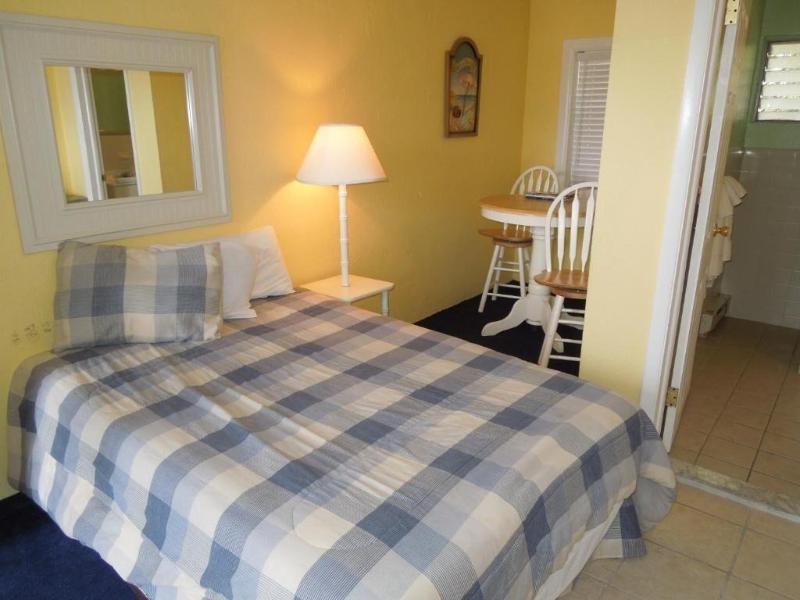 Sifting Sands Motel image