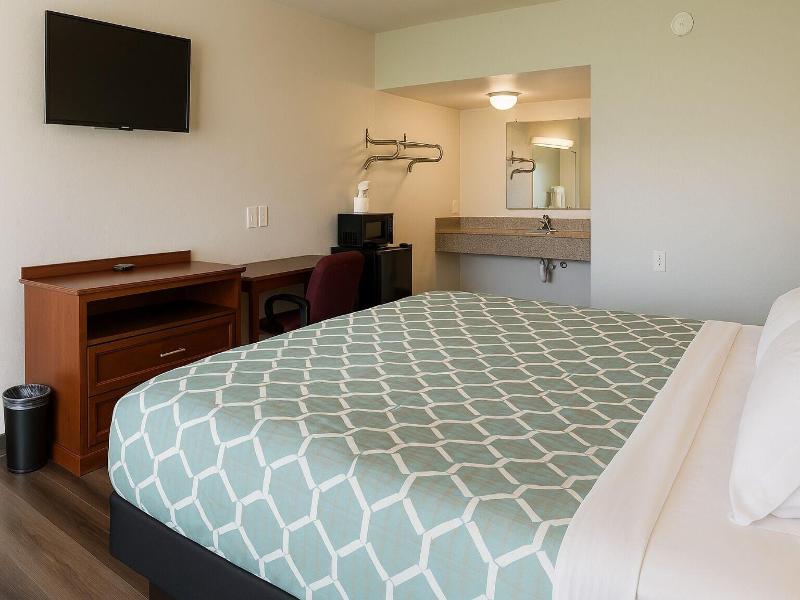 American Inn Suites — view