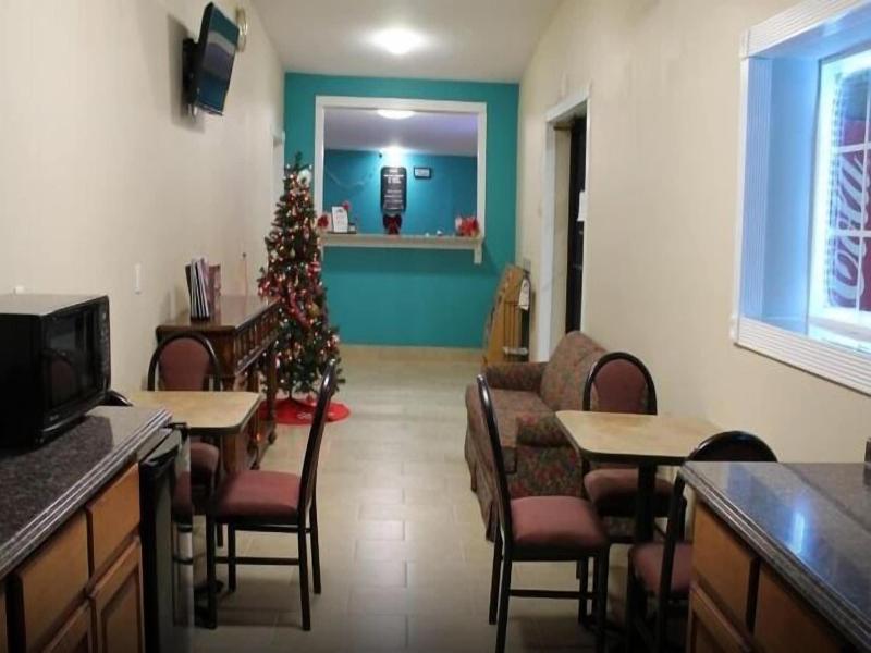 American Inn Suites image