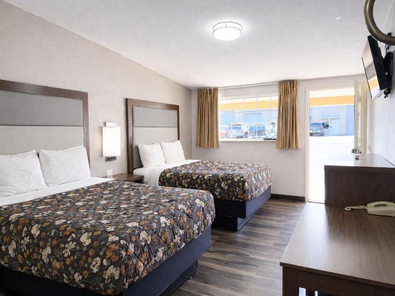 American Inn Suites image