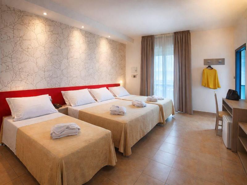 Hotel Mimosa image