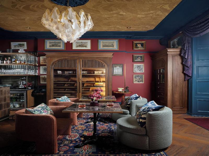Bertrand S Townhouse image