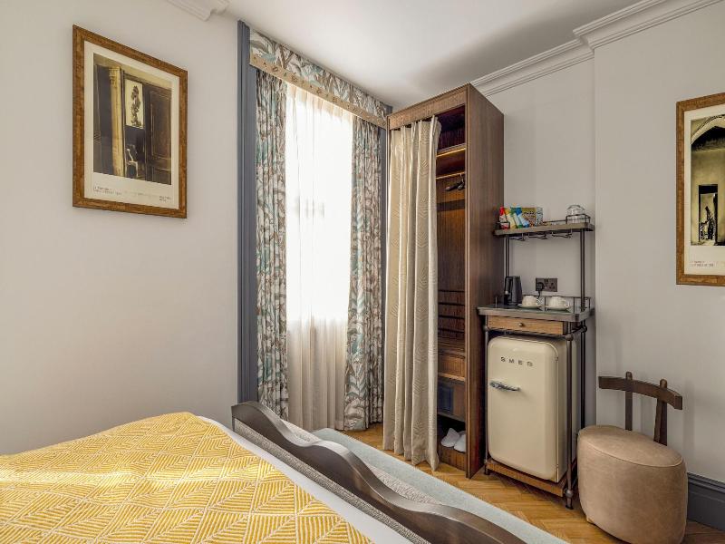 Bertrand S Townhouse image