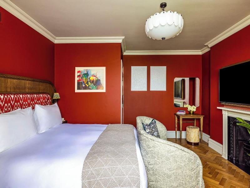 Bertrand S Townhouse image