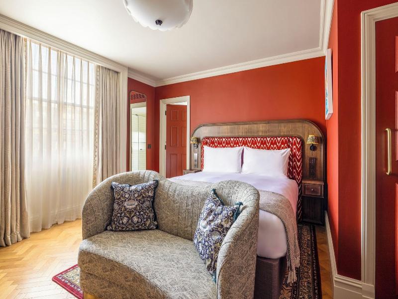 Bertrand S Townhouse image