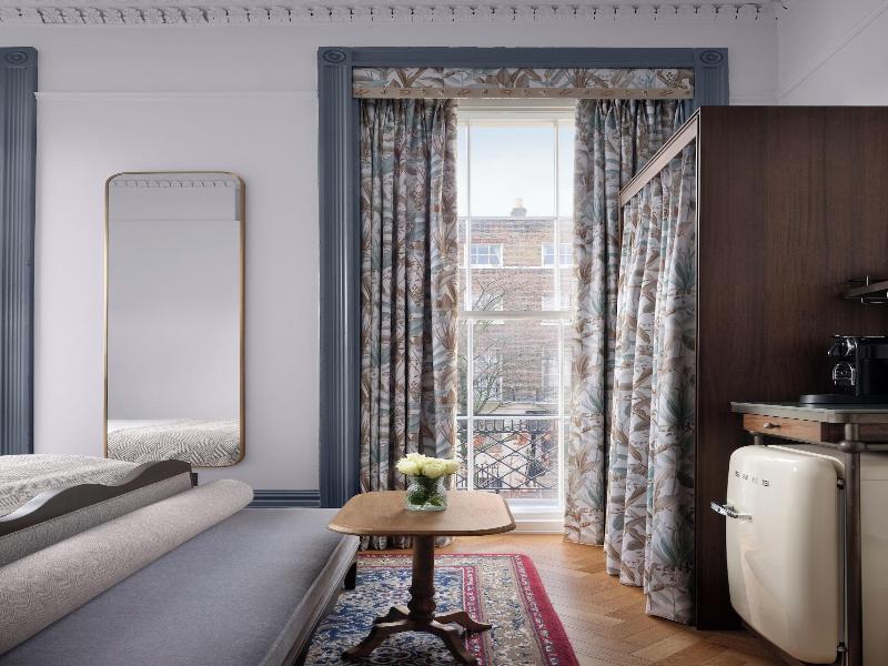 Bertrand S Townhouse image