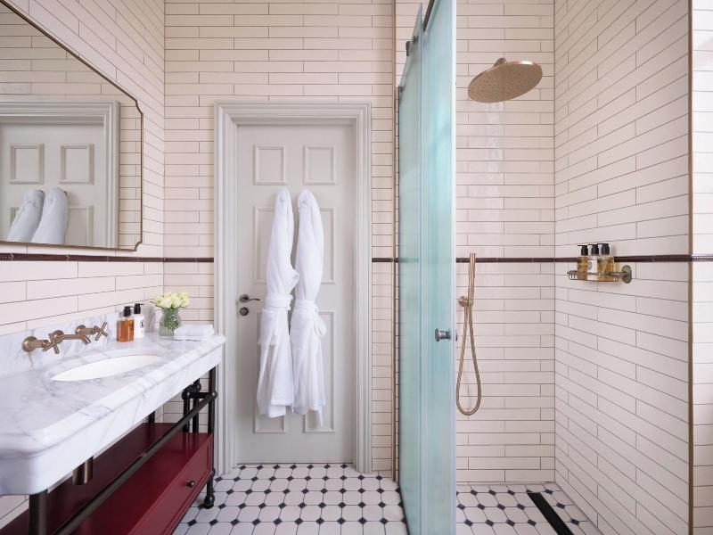 Bertrand S Townhouse image