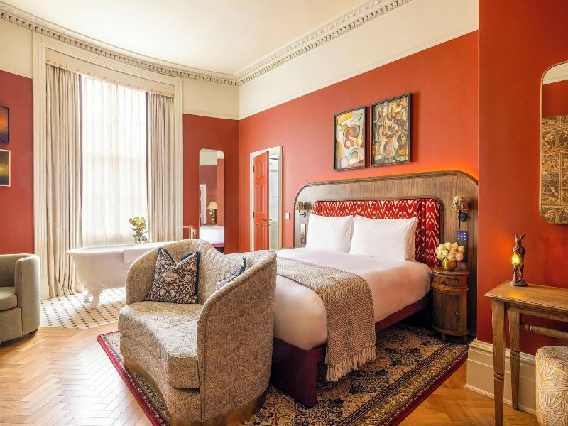 Bertrand S Townhouse image