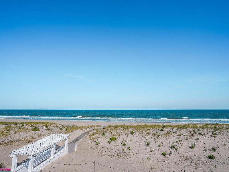 Spray Beach Oceanfront Hotel image