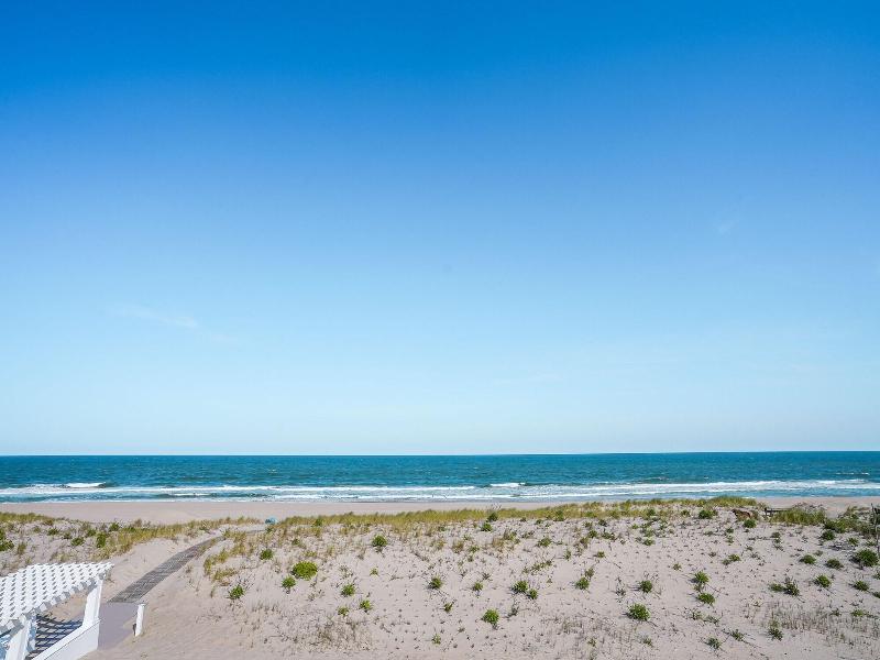 Spray Beach Oceanfront Hotel image