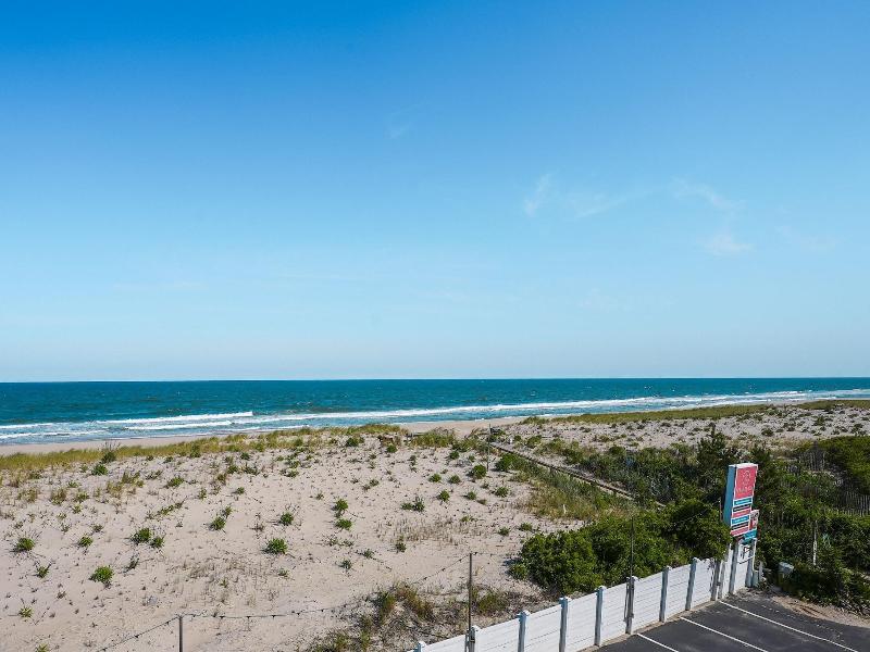 Spray Beach Oceanfront Hotel image